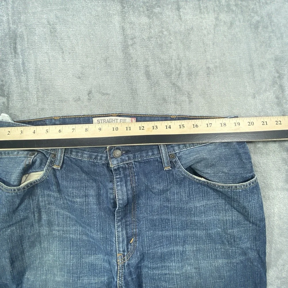 Levis excellent pre